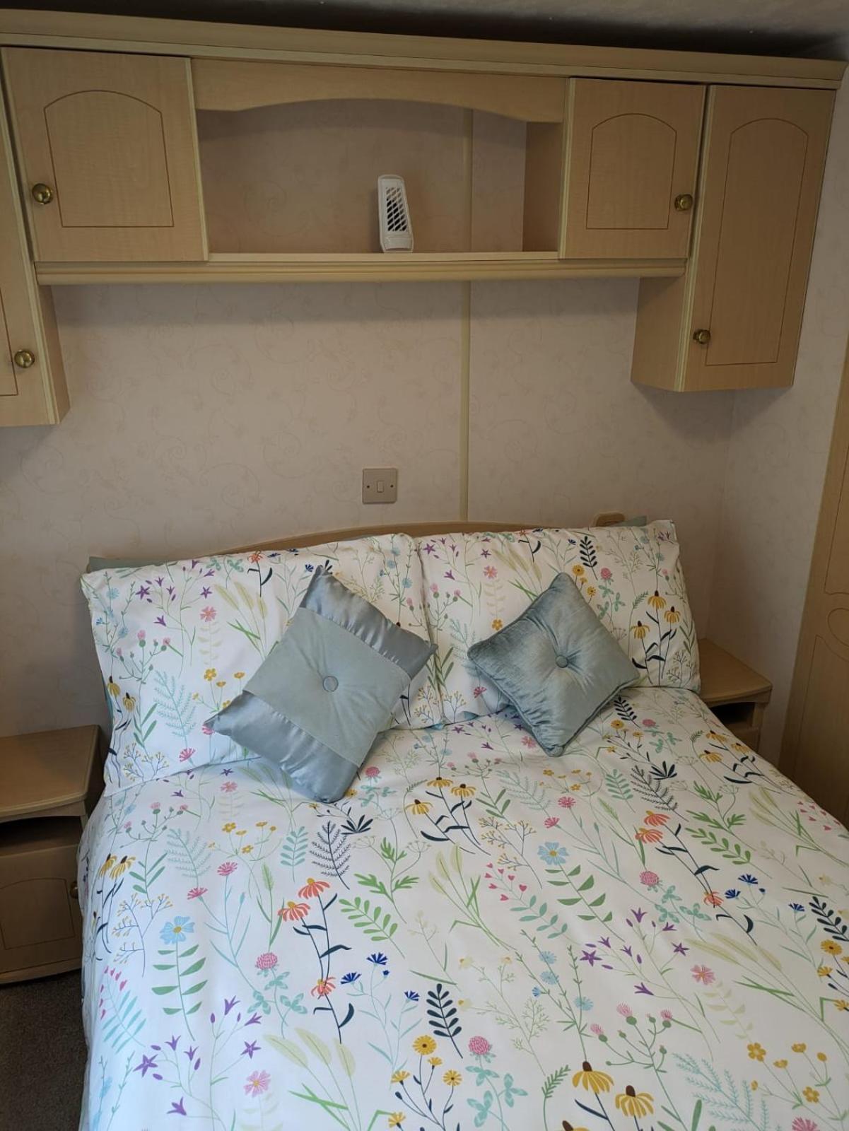 Mo S Den Static Caravan Golden Sands Withernsea Villa Exterior photo